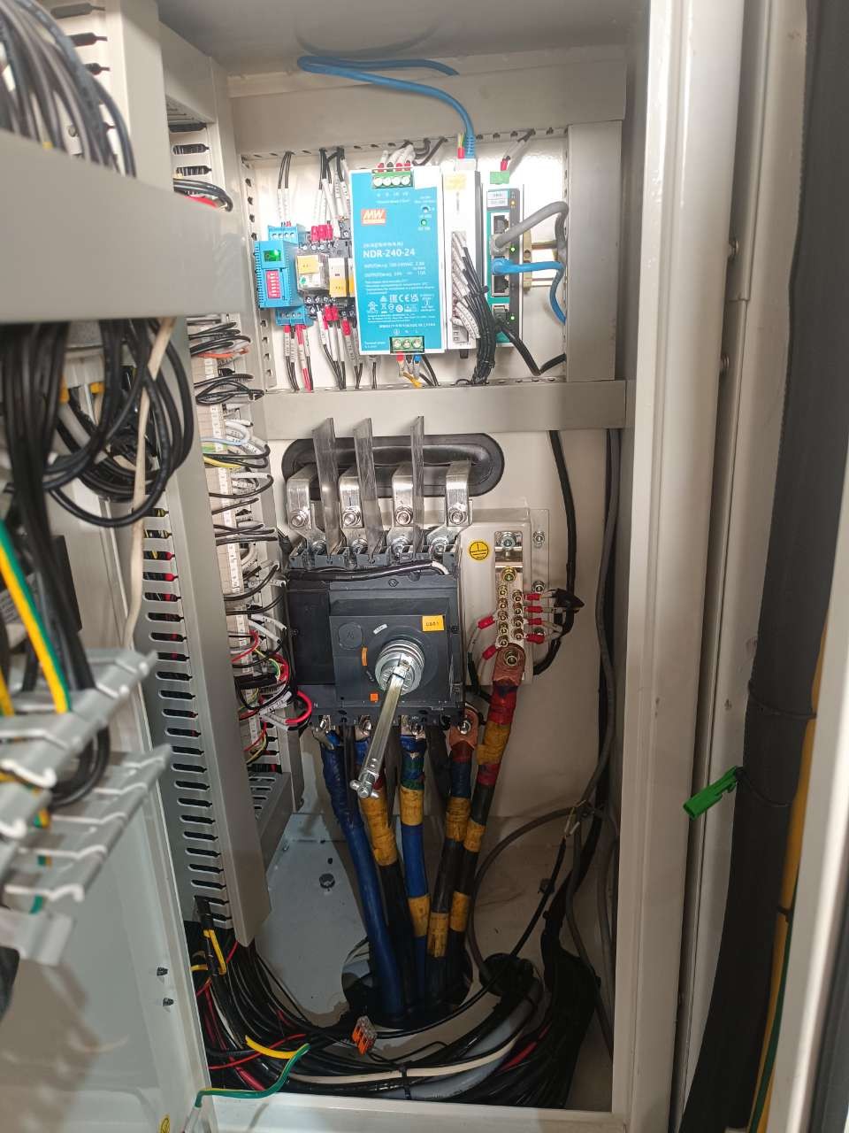 Установка хранения энергии Narada EDGE F ESS 211 kWh